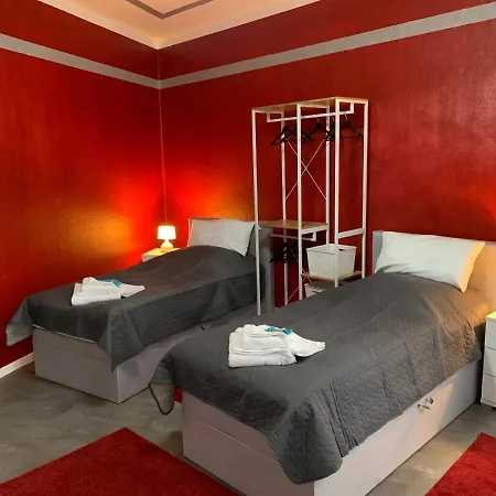Exklusive Stadtwohnung Am Elbradweg: Best-Preis-Fewo Rathausblick 1 Fuer Max. 3 Pers. Inkl. Wlan, Prime Video & Self Check-In Wittenberge Extérieur photo