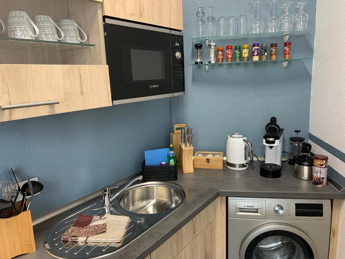 Exklusive Stadtwohnung Am Elbradweg: Best-preis-fewo Rathausblick 1 Fuer Max. 3 Pers. Inkl. Wlan, Prime Video & Self Check-in *